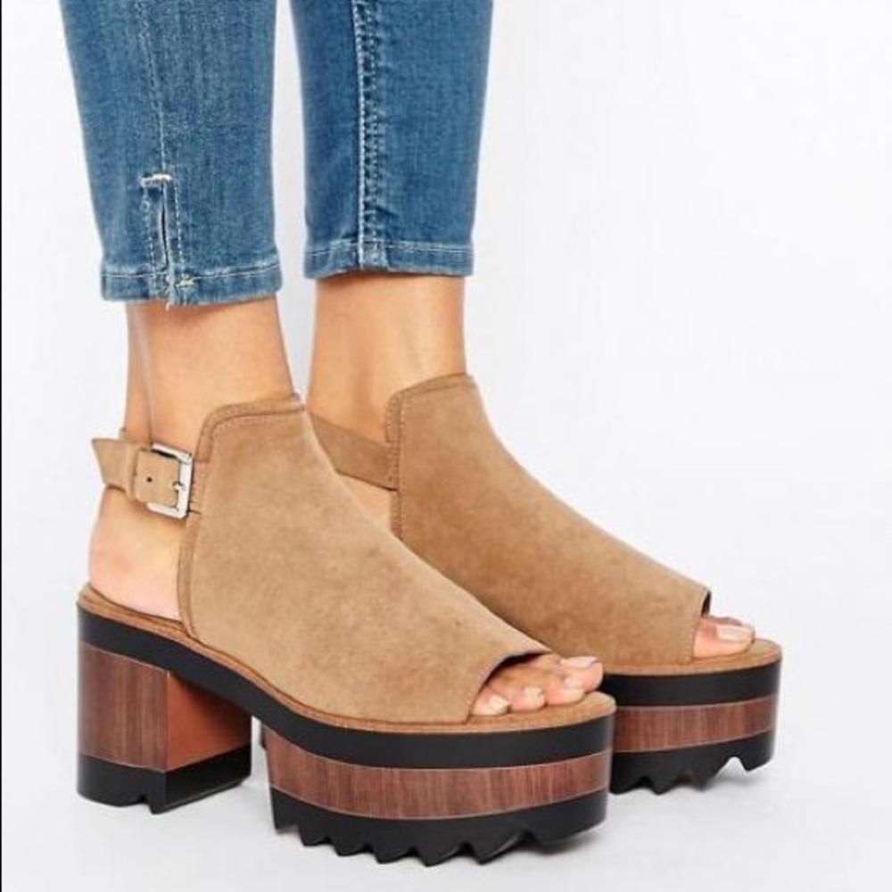Pull & Bear Block Heel Sandal - Picture 2 of 2